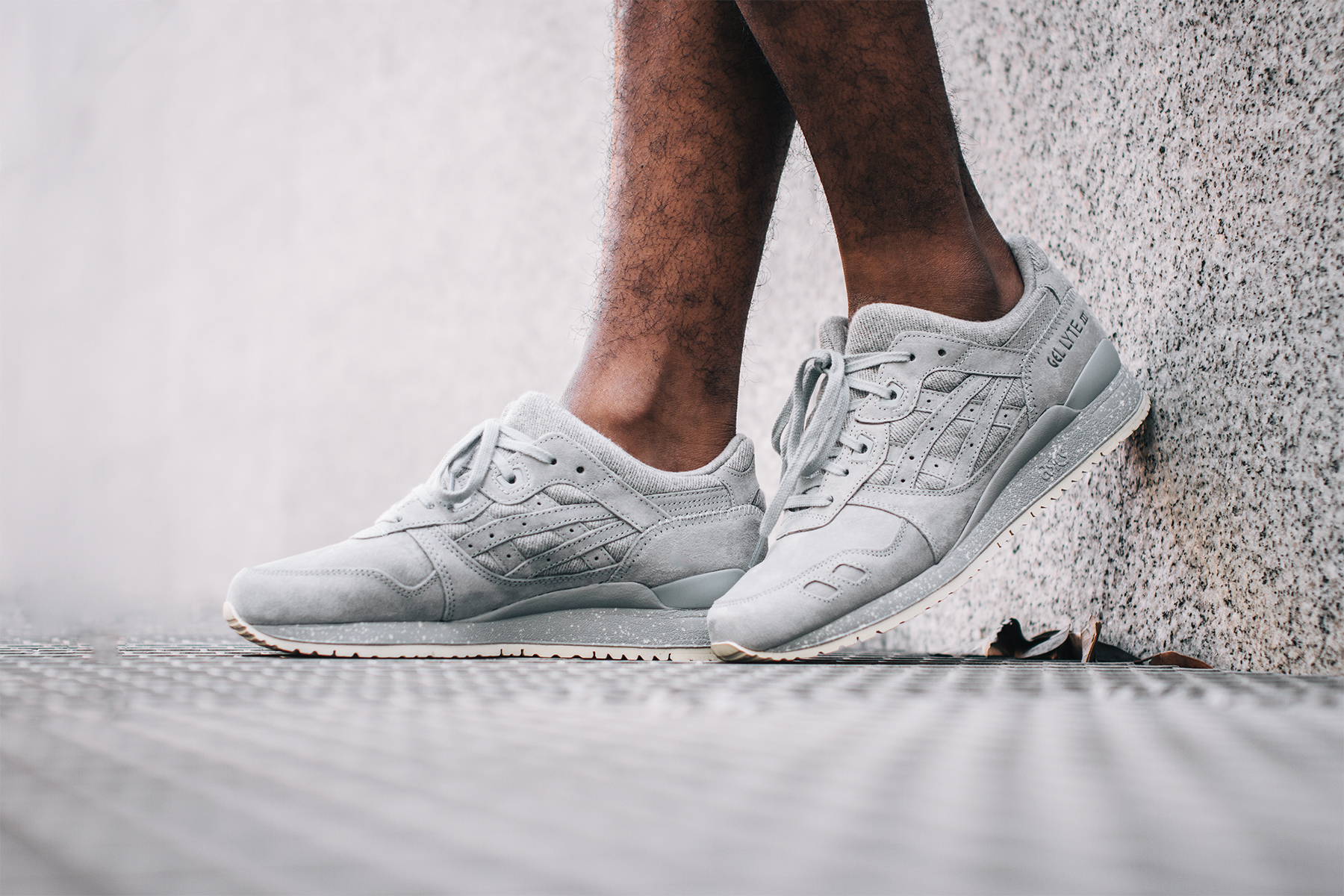 asics x reigning champ